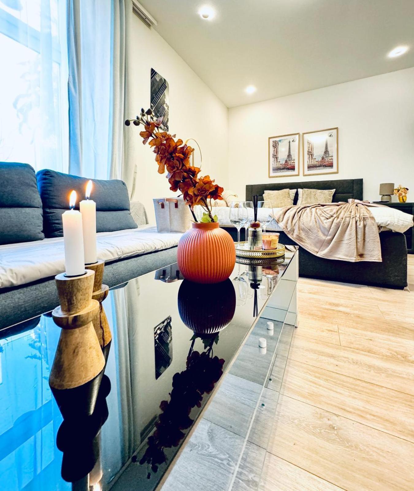 Apartment King - 10 Mins Walk From Downtown